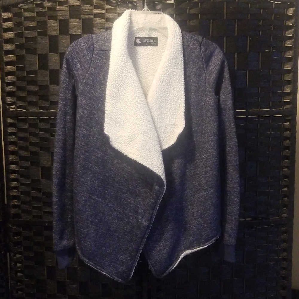 SUPERNOVA Blue & Cream Sherpa Sweater
